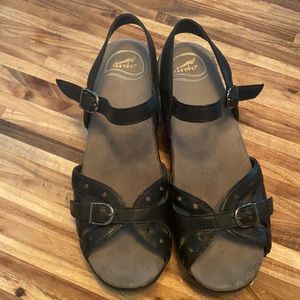 Dansko open toed Sandy Sandals